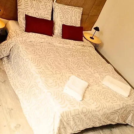Apartament Maison Familiale Proche Bordeaux *